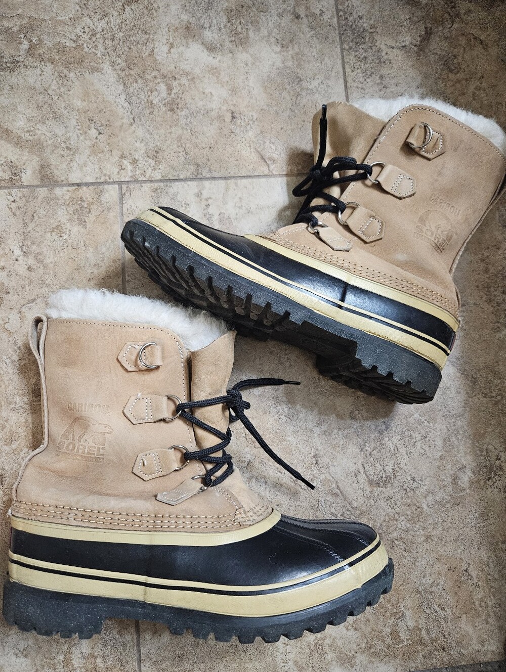 Sorel Mens Tan and Black Winter Boots with Cream Trim